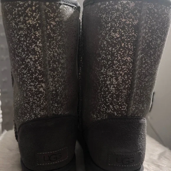 UGG Women's Speckled Gray Winter Boots - Picture 4 of 7